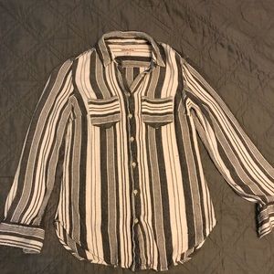 🔴 Merona button down